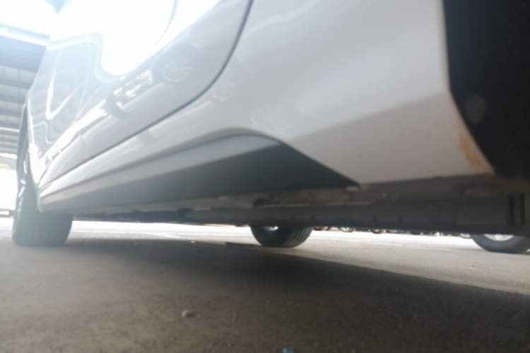 Used BYD Destroyer 05 2024 HONOR Edition DM-i 55KM Luxury Model Left Side Sill