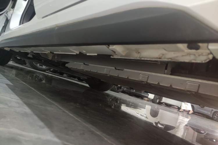 Used BYD Destroyer 05 2024 HONOR Edition DM-i 55KM Luxury Model Left Side Sill
