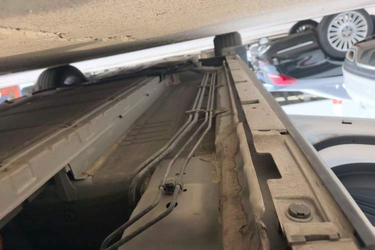 Used BYD Destroyer 05 2024 HONOR Edition DM-i 55KM Luxury Model Left Side Sill
