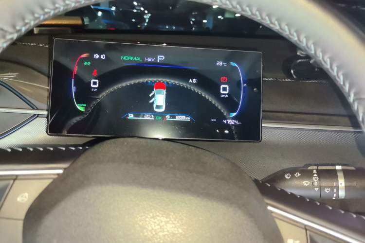 Used BYD Destroyer 05 2024 HONOR Edition DM-i 55KM Luxury Model Odometer Close Up