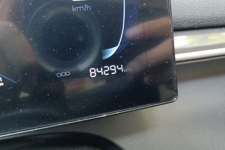 Used BYD Destroyer 05 2024 HONOR Edition DM-i 55KM Luxury Model Odometer Close Up