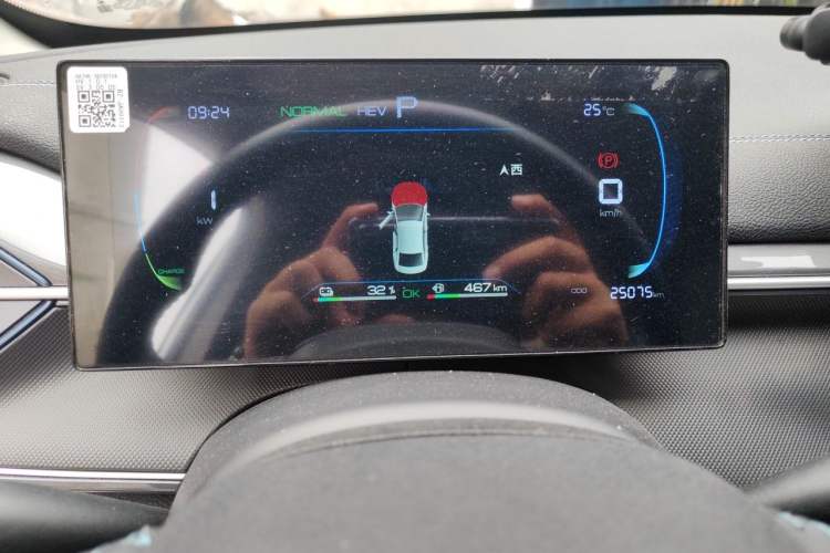 Used BYD Destroyer 05 2024 HONOR Edition DM-i 55KM Luxury Model Odometer Close Up