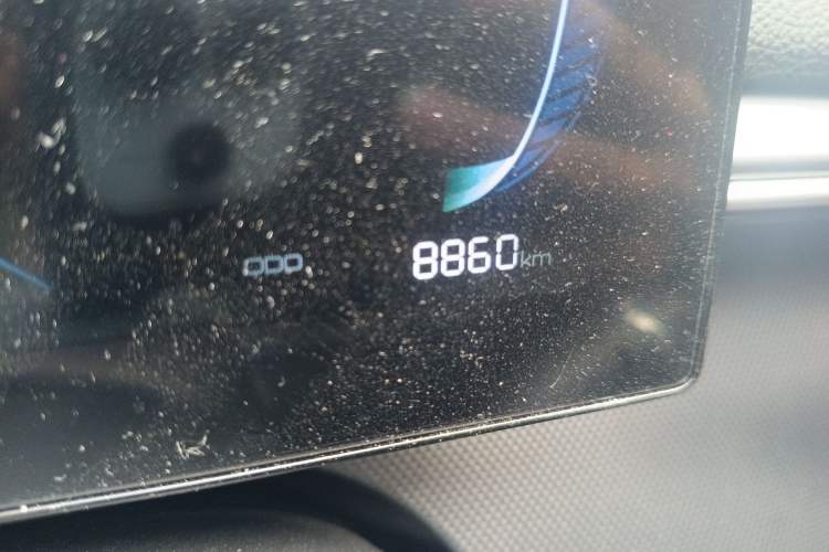 Used BYD Destroyer 05 2024 HONOR Edition DM-i 55KM Luxury Model Odometer Close Up