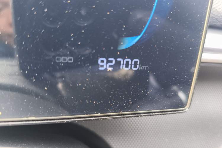 Used BYD Destroyer 05 2024 HONOR Edition DM-i 55KM Luxury Model Odometer Close Up
