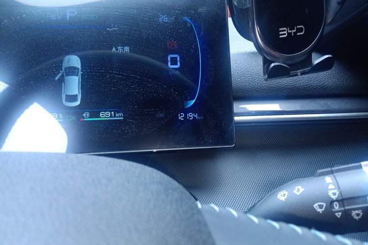 Used BYD Destroyer 05 2024 HONOR Edition DM-i 55KM Luxury Model Odometer Close Up