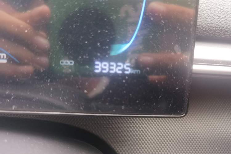 Used BYD Destroyer 05 2024 HONOR Edition DM-i 55KM Luxury Model Odometer Close Up