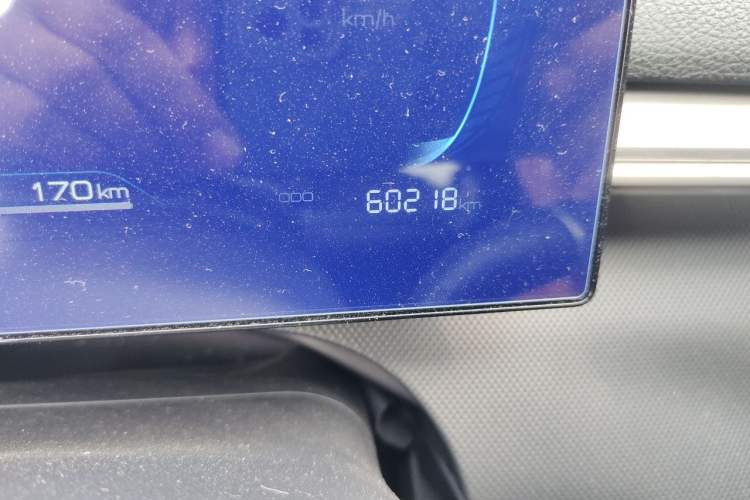 Used BYD Destroyer 05 2024 HONOR Edition DM-i 55KM Luxury Model Odometer Close Up