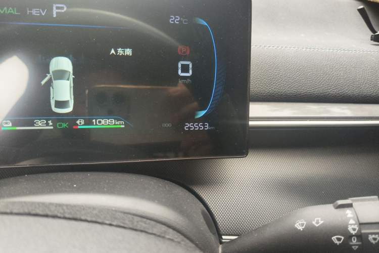 Used BYD Destroyer 05 2024 HONOR Edition DM-i 55KM Luxury Model Odometer Close Up