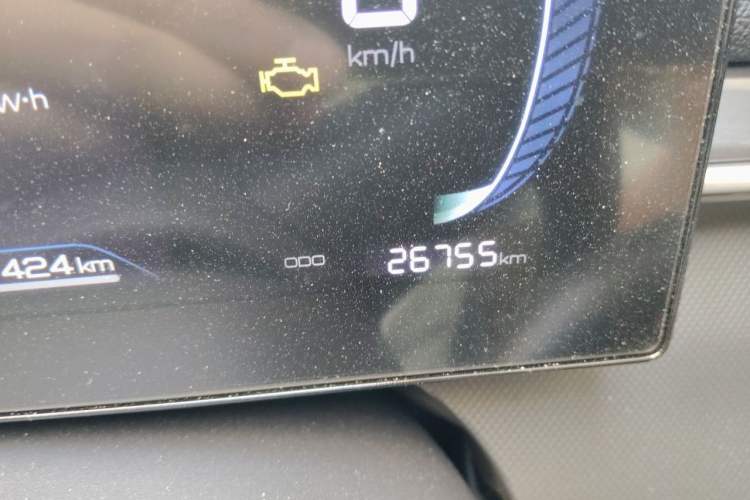 Used BYD Destroyer 05 2024 HONOR Edition DM-i 55KM Luxury Model Odometer Close Up