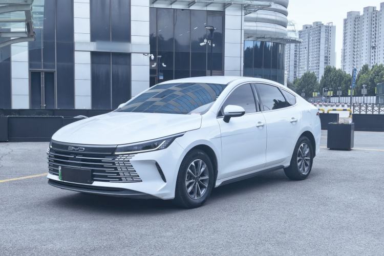 Gebrauchter BYD Destroyer 05 2024 HONOR Edition DM-i 55KM Luxury Model Guazi used car, China used car export, Used car for sale, Used  cars, Cheapest cars for sale