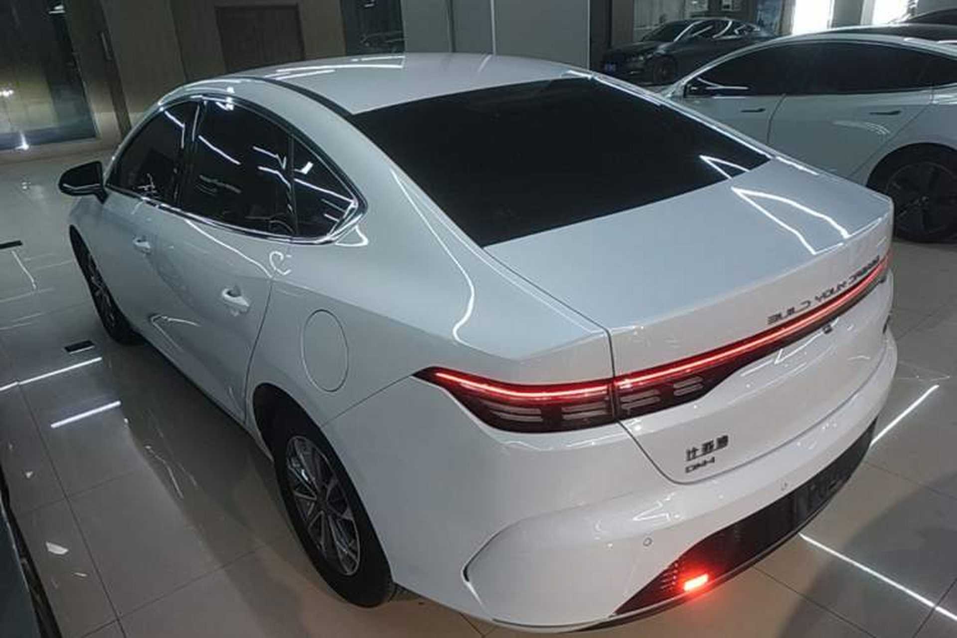Used BYD Destroyer 05 2024 HONOR Edition DM-i 55KM Luxury Model Rear Left 45 Deg