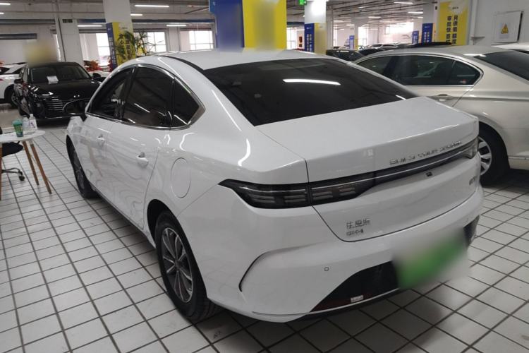 Used BYD Destroyer 05 2024 HONOR Edition DM-i 55KM Luxury Model Rear Left 45 Deg