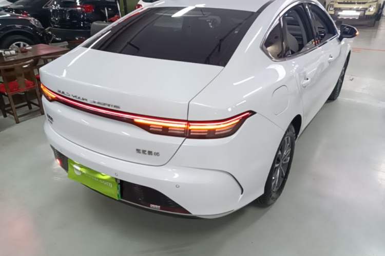 Used BYD Destroyer 05 2024 HONOR Edition DM-i 55KM Luxury Model Rear Right 45 Deg