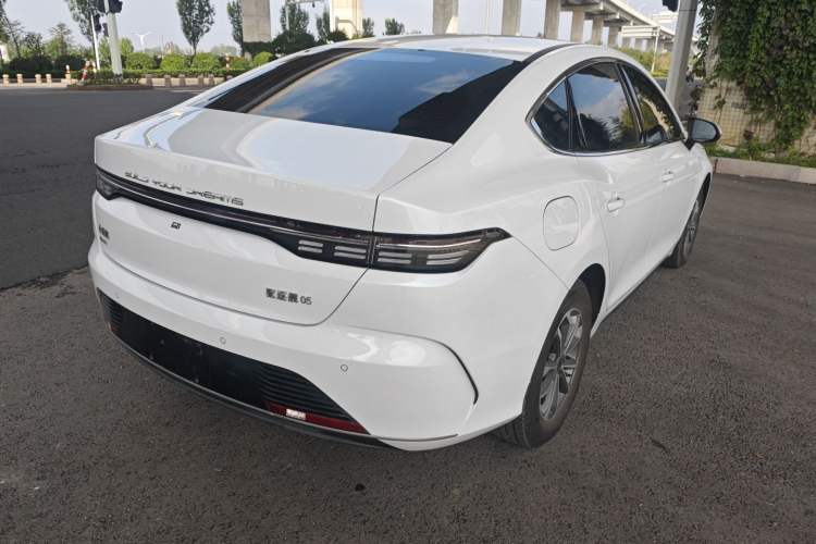 Used BYD Destroyer 05 2024 DM-i 55KM Flagship Glory Edition Rear Right 45 Deg