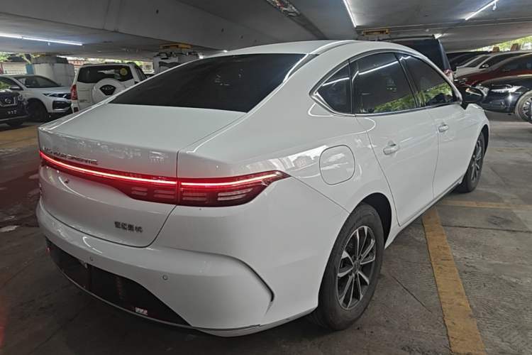 Used BYD Destroyer 05 2024 HONOR Edition DM-i 55KM Luxury Model Rear Right 45 Deg