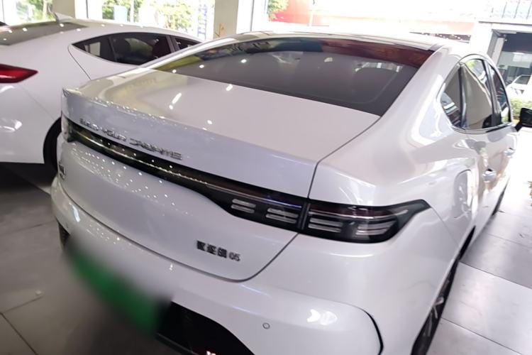 Used BYD Destroyer 05 2024 HONOR Edition DM-i 55KM Luxury Model Rear Right 45 Deg