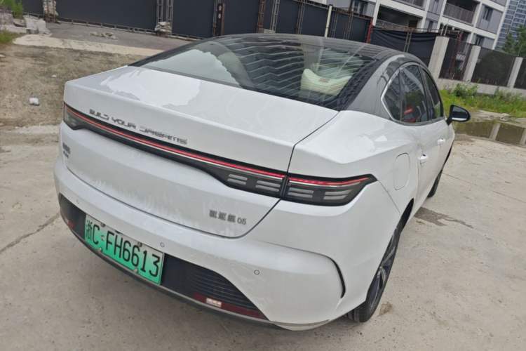 Used BYD Destroyer 05 2024 Honor Edition DM-i 120KM Luxury Model Rear Right 45 Deg