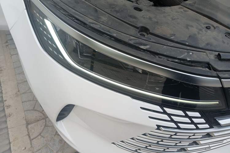 Used BYD Destroyer 05 2024 HONOR Edition DM-i 55KM Luxury Model Right Front Headlight
