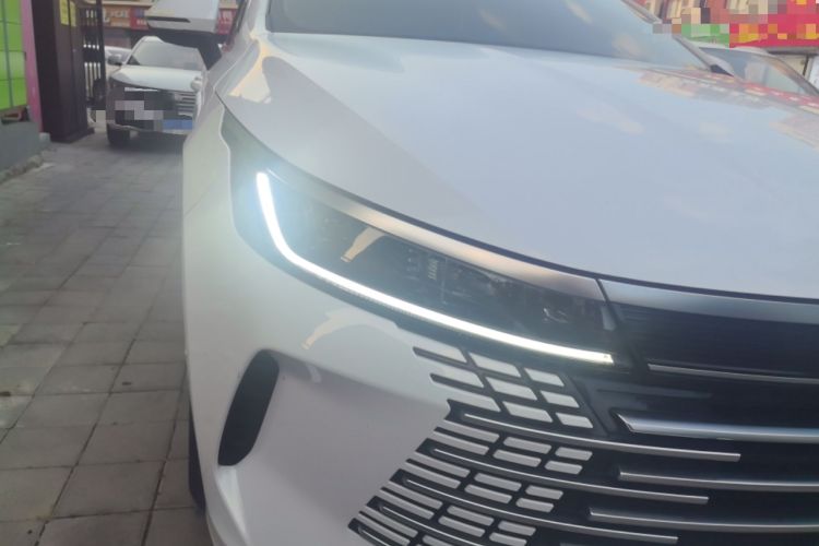 Used BYD Destroyer 05 2024 HONOR Edition DM-i 55KM Luxury Model Right Front Headlight