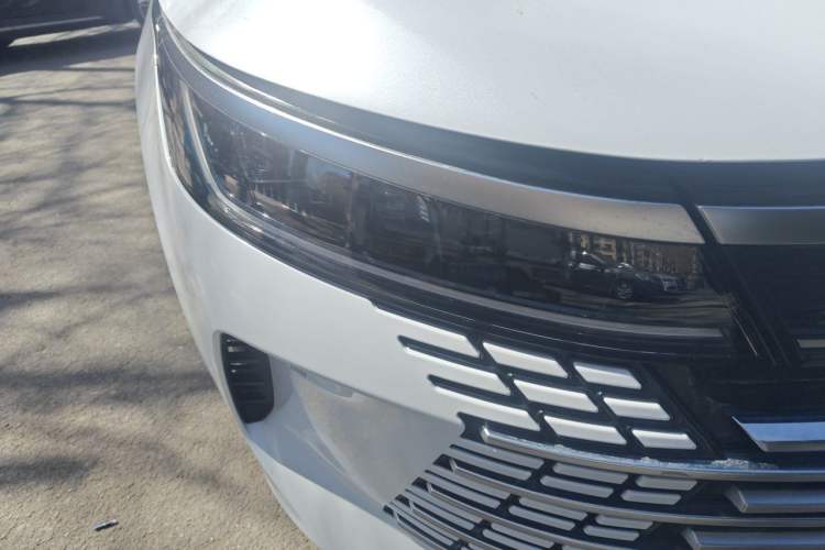 Used BYD Destroyer 05 2024 HONOR Edition DM-i 55KM Luxury Model Right Front Headlight
