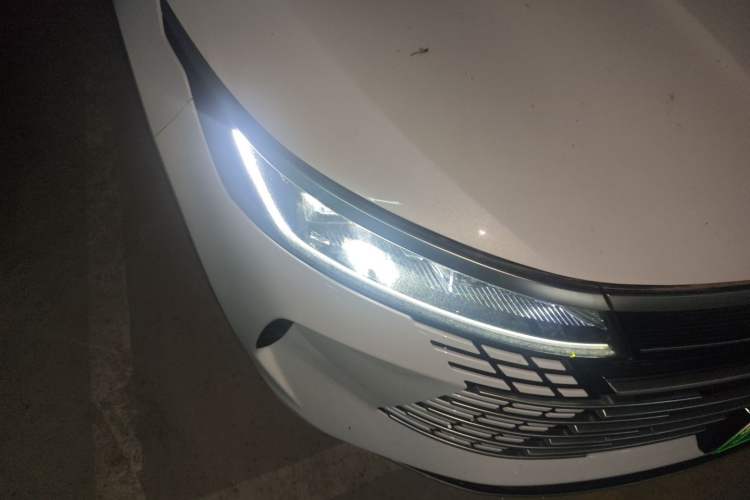 Used BYD Destroyer 05 2024 HONOR Edition DM-i 55KM Luxury Model Right Front Headlight