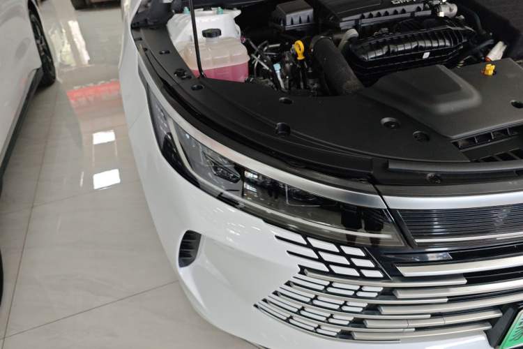 Used BYD Destroyer 05 2024 HONOR Edition DM-i 55KM Luxury Model Right Front Headlight