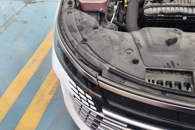 Used BYD Destroyer 05 2024 HONOR Edition DM-i 55KM Prestige Model Right Front Headlight