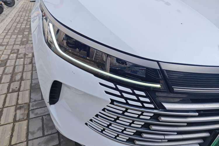Used BYD Destroyer 05 2024 HONOR Edition DM-i 55KM Luxury Model Right Front Headlight