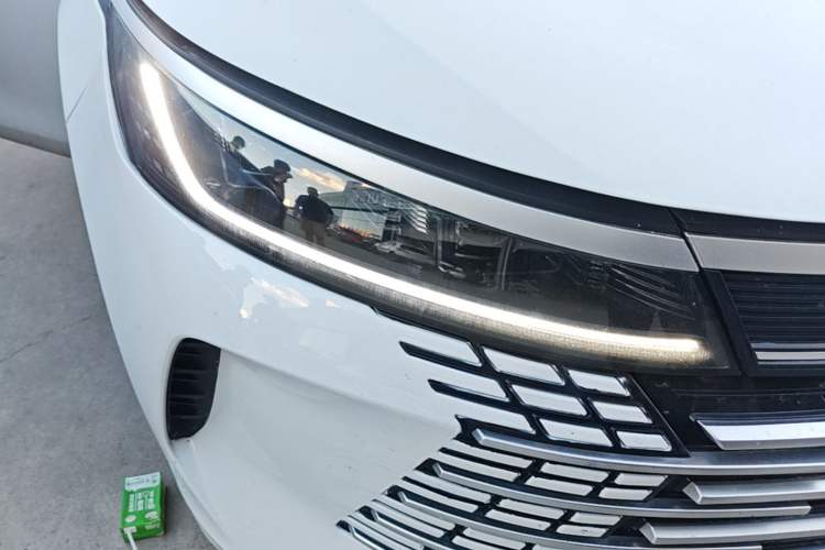 Used BYD Destroyer 05 2024 HONOR Edition DM-i 55KM Luxury Model Right Front Headlight