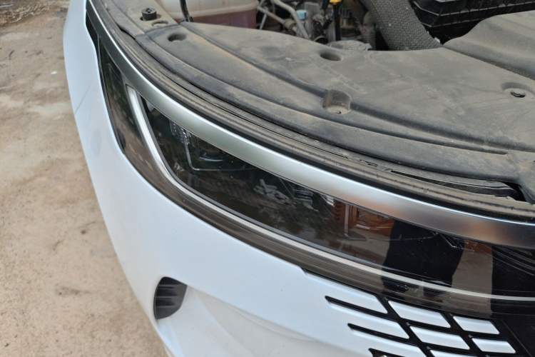 Used BYD Destroyer 05 2024 Honor Edition DM-i 120KM Luxury Model Right Front Headlight