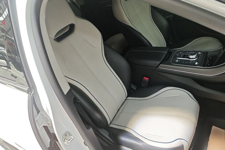 Used BYD Destroyer 05 2024 HONOR Edition DM-i 55KM Luxury Model Right Front Seat