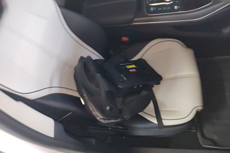 Used BYD Destroyer 05 2024 Honor Edition DM-i 120KM Luxury Model Right Front Seat
