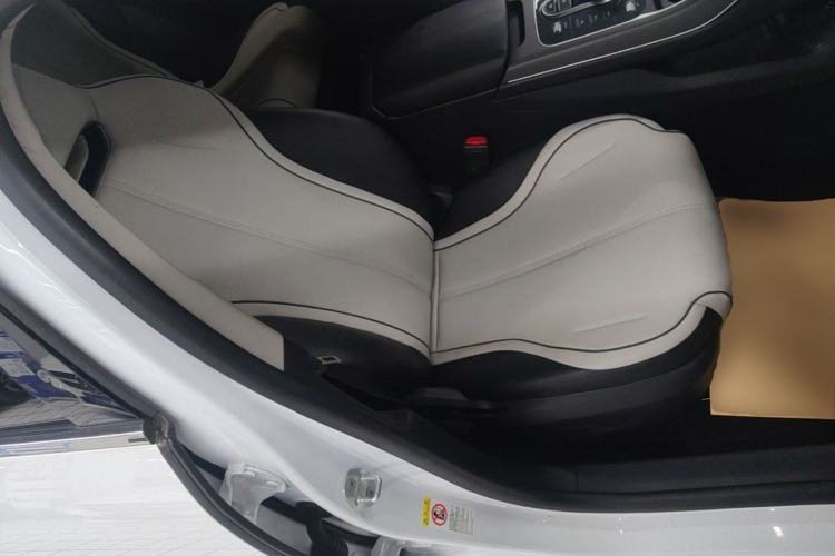 Used BYD Destroyer 05 2024 HONOR Edition DM-i 55KM Luxury Model Right Front Seat