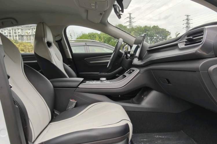 Used BYD Destroyer 05 2024 HONOR Edition DM-i 55KM Luxury Model Right Front Seat