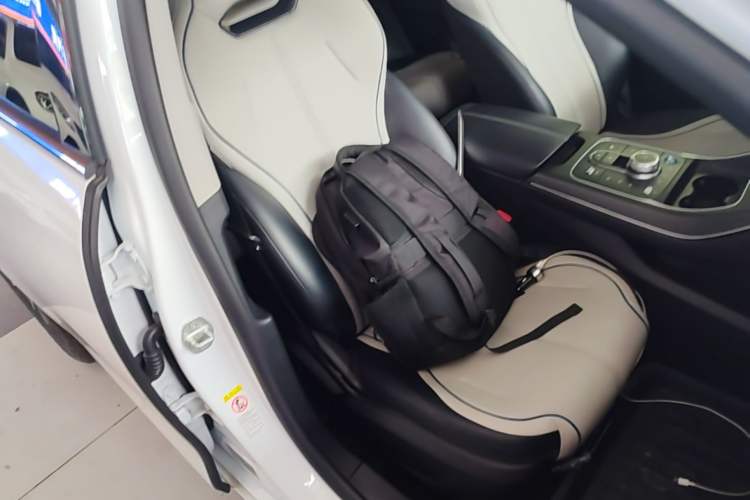 Used BYD Destroyer 05 2024 HONOR Edition DM-i 55KM Luxury Model Right Front Seat
