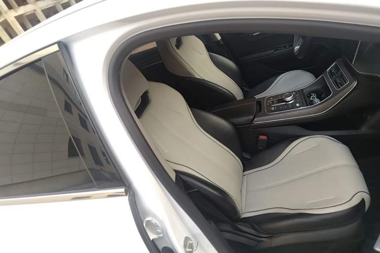 Used BYD Destroyer 05 2024 HONOR Edition DM-i 55KM Luxury Model Right Front Seat