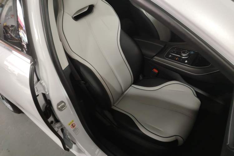 Used BYD Destroyer 05 2024 HONOR Edition DM-i 55KM Luxury Model Right Front Seat