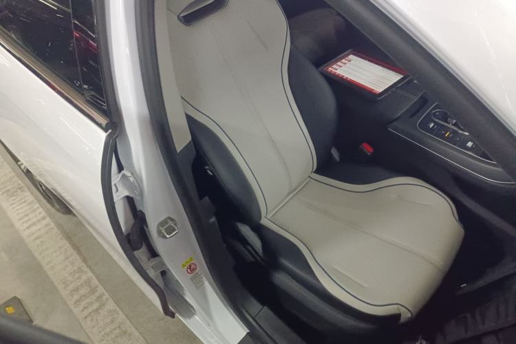 Used BYD Destroyer 05 2024 Honor Edition DM-i 120KM Luxury Model Right Front Seat
