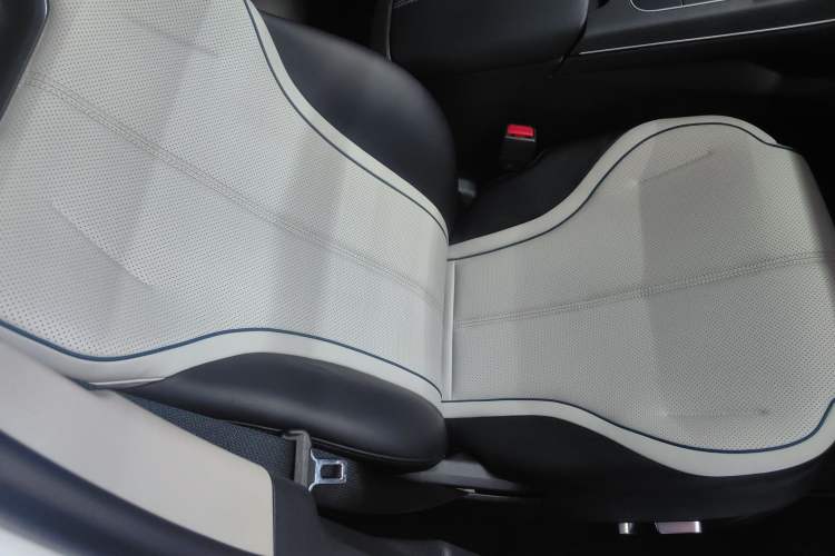 Used BYD Destroyer 05 2024 HONOR Edition DM-i 120KM Prestige Model Right Front Seat