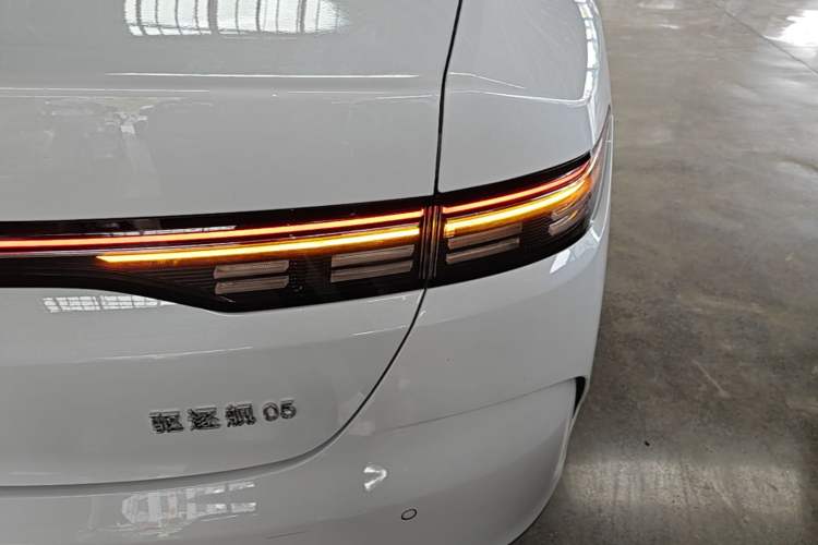 Used BYD Destroyer 05 2024 HONOR Edition DM-i 55KM Luxury Model Right Rear Taillight