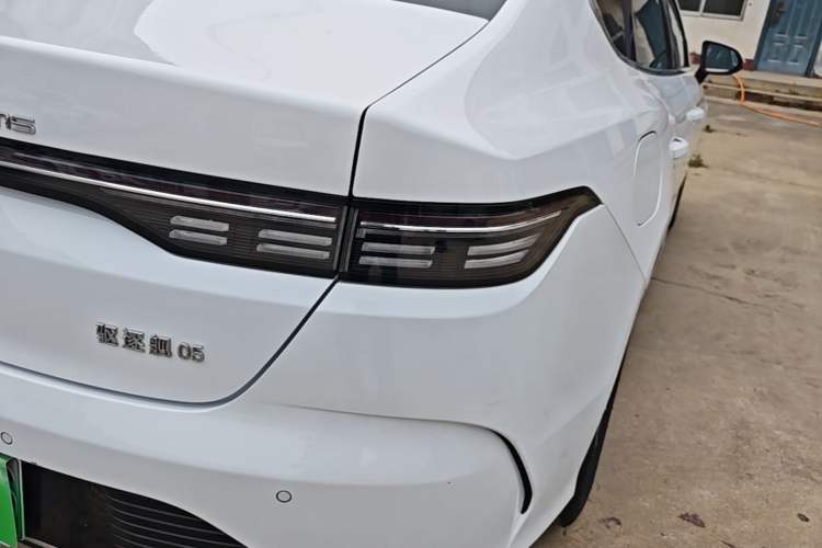 Used BYD Destroyer 05 2024 HONOR Edition DM-i 55KM Luxury Model Right Rear Taillight