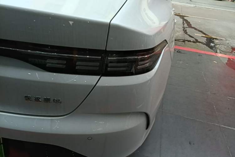 Used BYD Destroyer 05 2024 HONOR Edition DM-i 55KM Luxury Model Right Rear Taillight