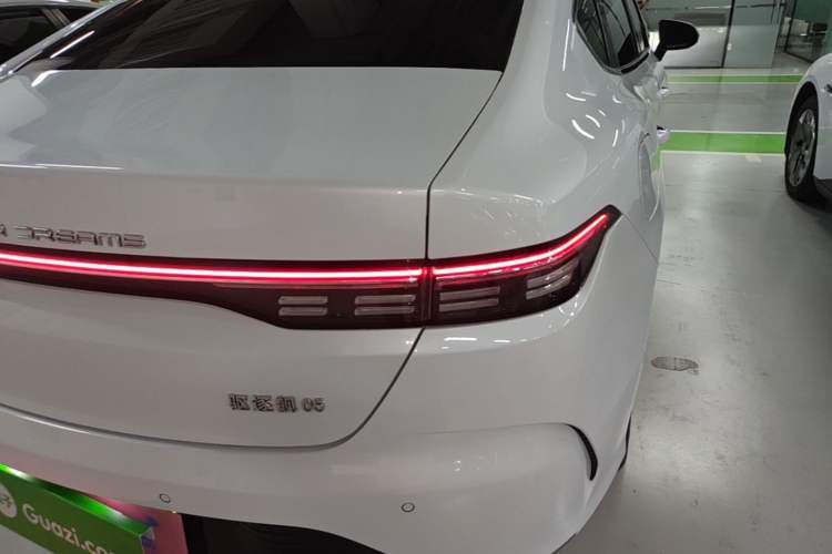 Used BYD Destroyer 05 2024 HONOR Edition DM-i 55KM Luxury Model Right Rear Taillight