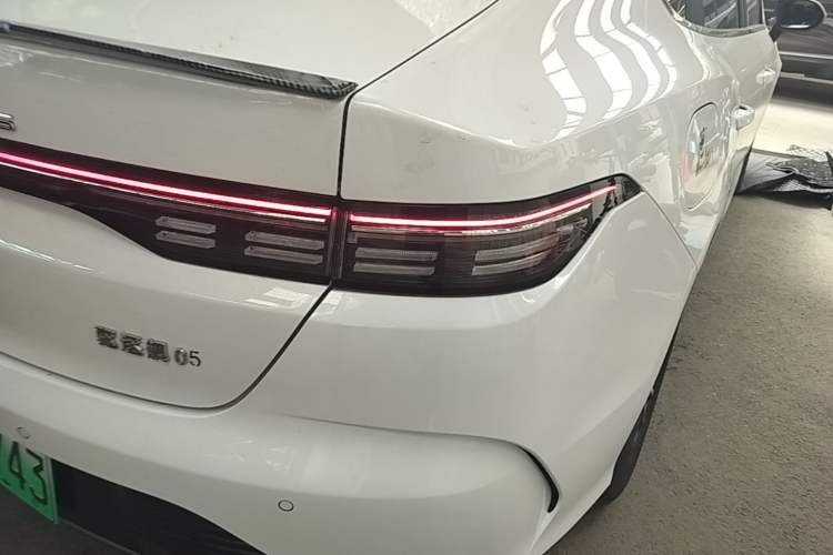 Used BYD Destroyer 05 2024 HONOR Edition DM-i 55KM Luxury Model Right Rear Taillight