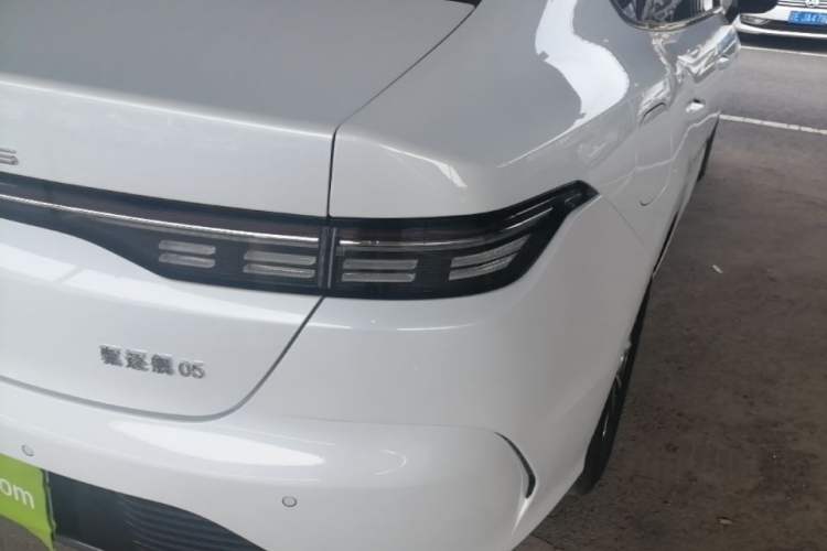 Used BYD Destroyer 05 2024 HONOR Edition DM-i 55KM Luxury Model Right Rear Taillight