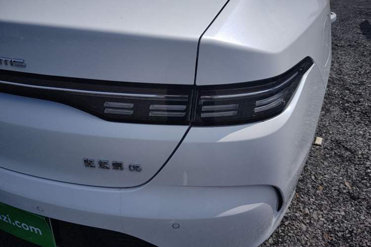 Used BYD Destroyer 05 2024 HONOR Edition DM-i 55KM Luxury Model Right Rear Taillight