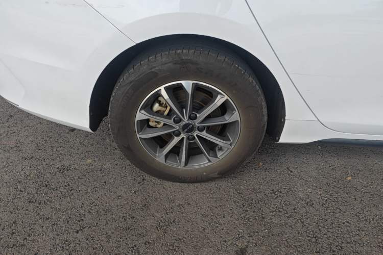 Used BYD Destroyer 05 2024 DM-i 55KM Flagship Glory Edition Right Rear Wheel Hub