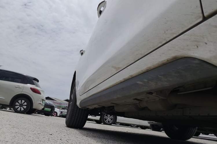 Used BYD Destroyer 05 2024 HONOR Edition DM-i 55KM Luxury Model Right Side Sill