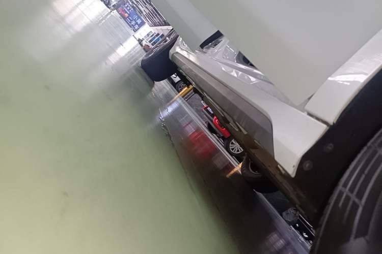 Used BYD Destroyer 05 2024 HONOR Edition DM-i 55KM Luxury Model Right Side Sill