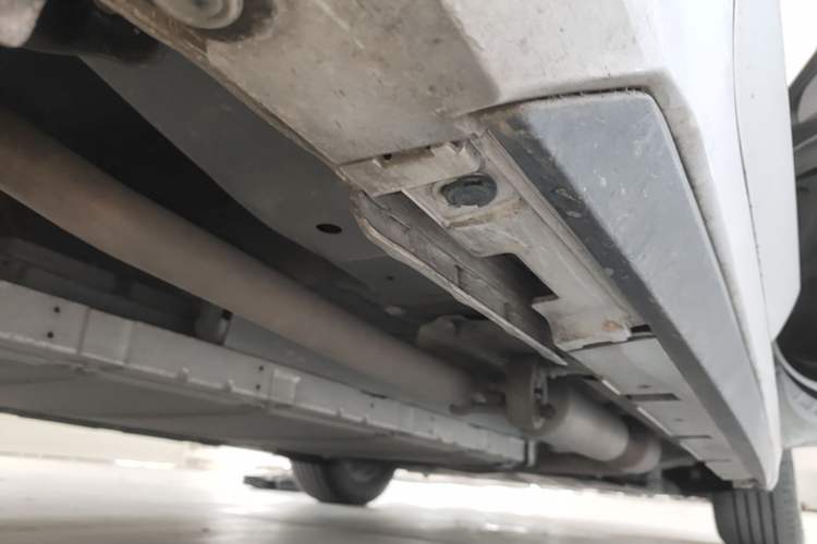 Used BYD Destroyer 05 2024 HONOR Edition DM-i 55KM Luxury Model Right Side Sill